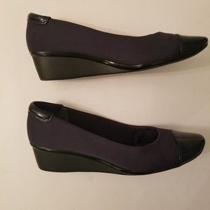 Studio Works Comfort Navy Blue Wedge  (size 9.5)
